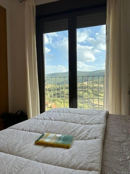 De La Nieve Y De Montana Villa Valdelinares  Dış mekan fotoğraf