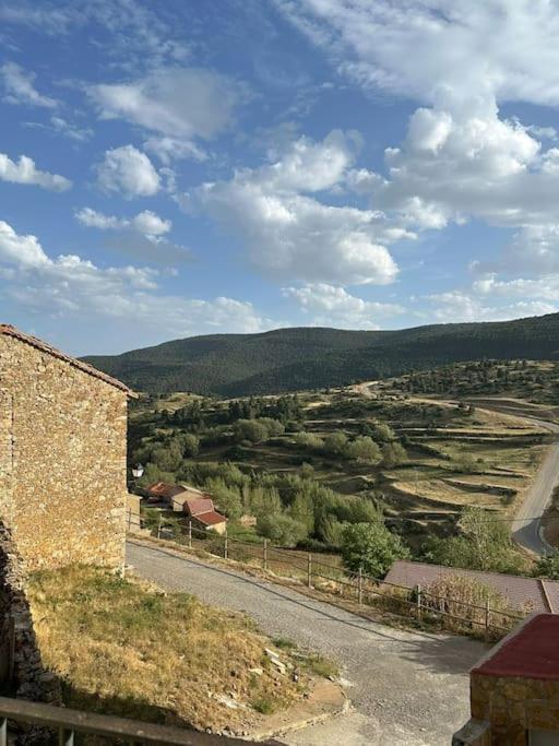 De La Nieve Y De Montana Villa Valdelinares  Dış mekan fotoğraf